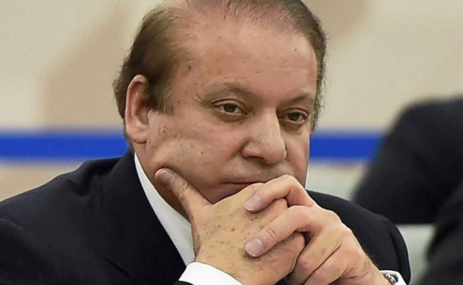 chasifsuleman's tweet photo. *میں ٹھیک ہوں شرم سے ڈُوب مرنے کی اطلاعات غلط ہیں* 
*نواز شریف😋* https://t.co/Fpnb6wNUbL