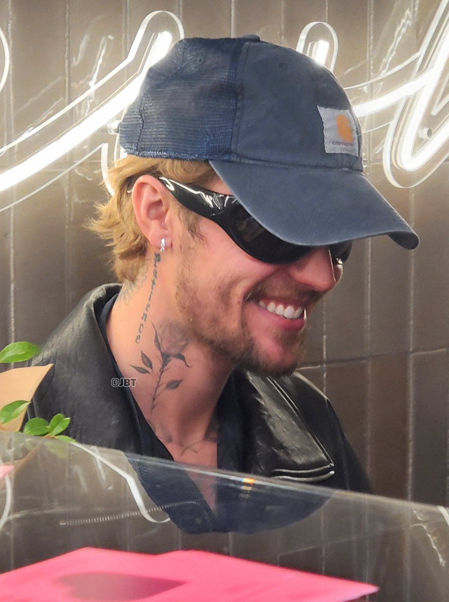 biebernovidade's tweet image. Justin Bieber