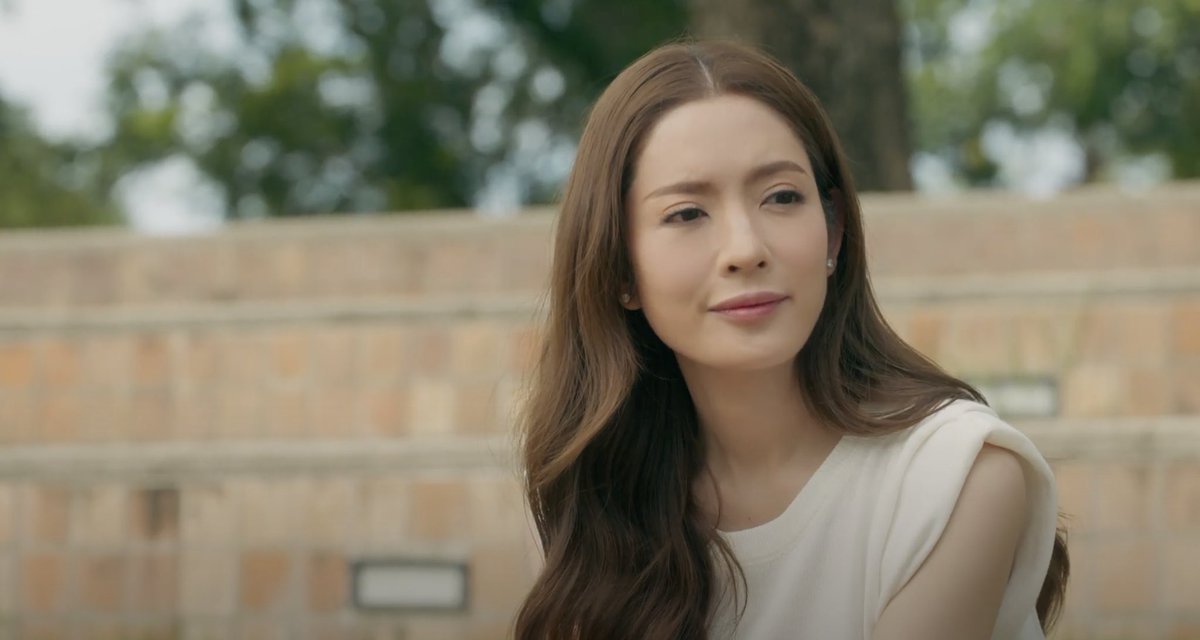 FindYourselfTH's tweet image. แล้วทำไมพี่หยินมานั่งเหงาคนเดียว #FindYourselfTHFinalEP