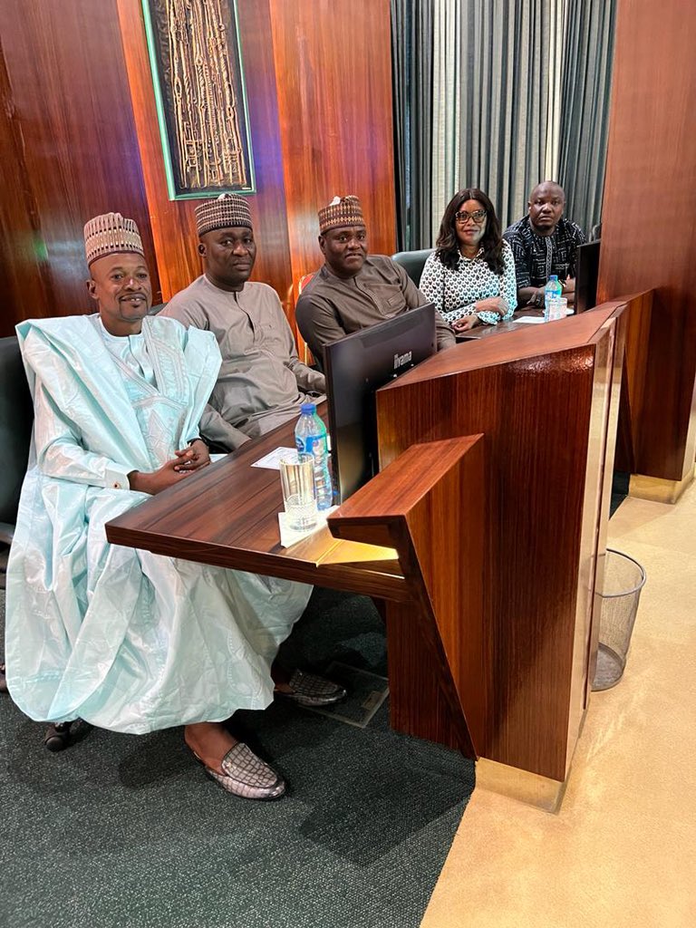 IsmailBawaBarde's tweet photo. @ Presidential Villa  Aso Rock for the Presidential Reception for Super Eagles AFCON 2023. https://t.co/Hnrg2e0rAM
