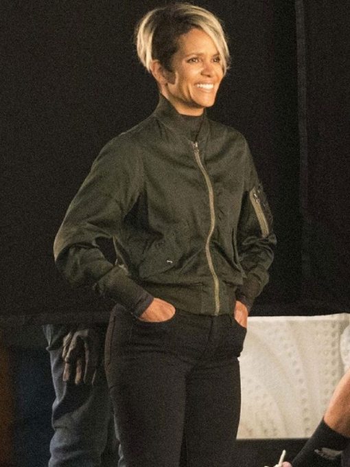 wilson_jackets's tweet photo. Embrace Hollywood glamour with The Union 2024 Halle Berry Bomber Jacket!
.
.
Shop ๐
https://t.co/uvLvKL5vLB
.
.
#HalleBerryStyle #Union2024Fashion #BomberJacketChic #CelebrityInspired #FashionStatement #LimitedEditionStyle #RedCarpetReady #TrendyThreads #MustHave https://t.co/wpSqzleZkg