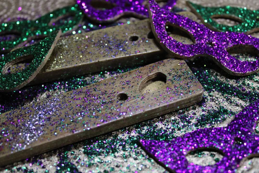 🦁 Pitos para <a href="/MurgaLosLeones/">•MURGA LOS LEONES•</a> 🦁

🥇Quiero hacer una comparsa pero mi hermano no quiere 🥇