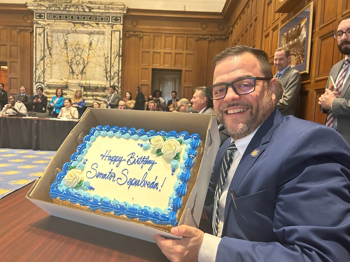 Luis Sepúlveda tweet media