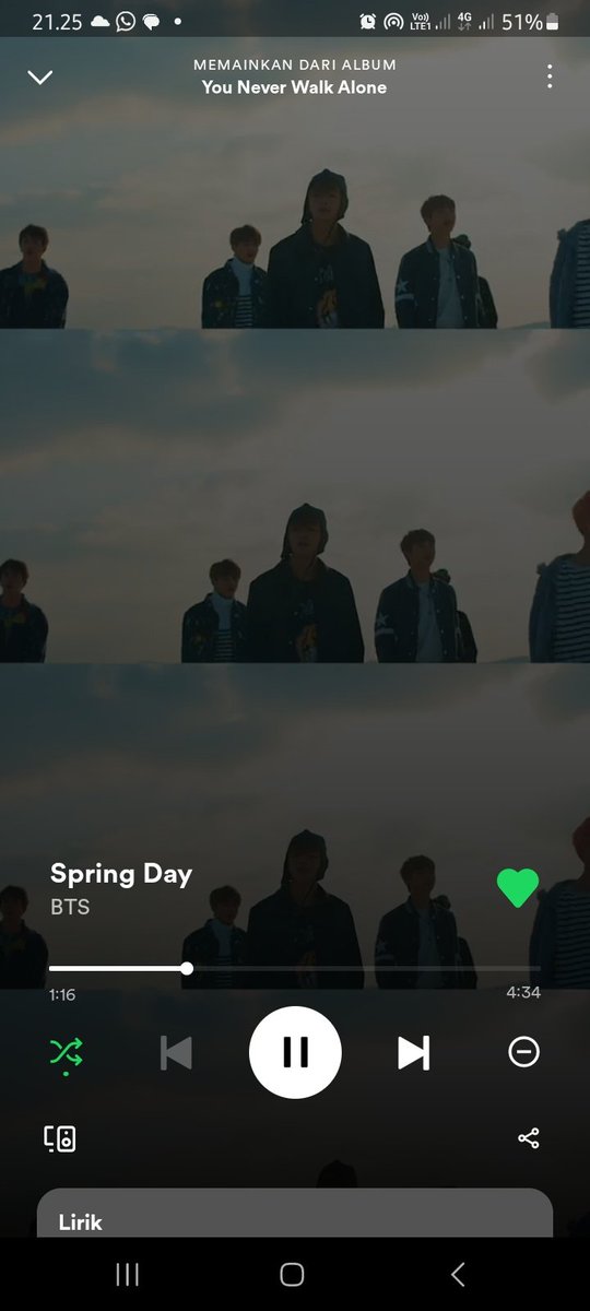 AzraelTks's tweet photo. I'm sorry I don't stream songs by other artists that Taehyung and Jungkook doesn't sing in. I'd better just stream to their group!
#SevenYearsWithSpringDay https://t.co/8GGIjKLZOw