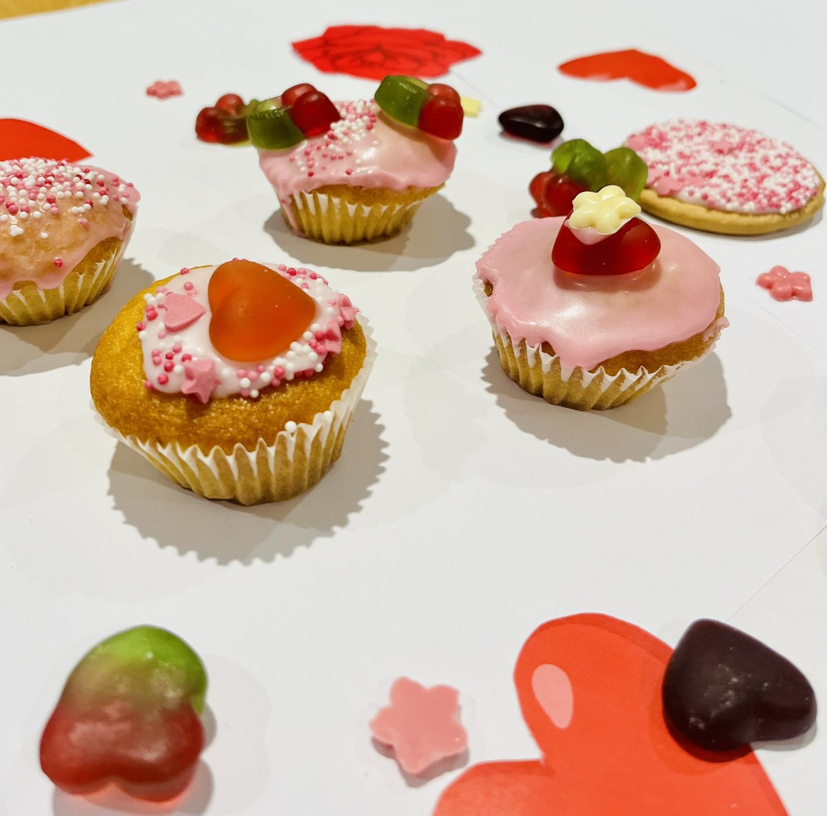 Our young people have been busy decorating Valentines biscuits this afternoon ❤️