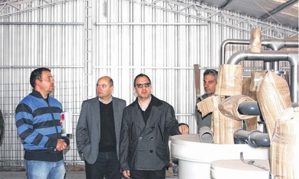 labrujula24's tweet image. Condenan a un funcionario por mandar a hacerse las cloacas de su cuadra labrujula24.com/notas/2024/02/… #Laregión #coroneldorrego #corrupción #horacioullmann #laregión