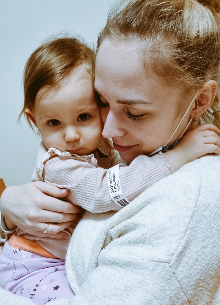 ❗️UWAGA bardzo PILNE❗️Robimy POTĘŻNY ZASIĘG. ŻYCIE małej Hani jest w naszych rękach. W jej oczkach zagnieździł się rak. Mamy krytycznie mało czasu! Mamy tylko 15 dni aby uzbierać 676 963 zł na walkę z nowotworem. Każdy dzień jest na wagę złota! Dokonać przelewu na leczenie Hani