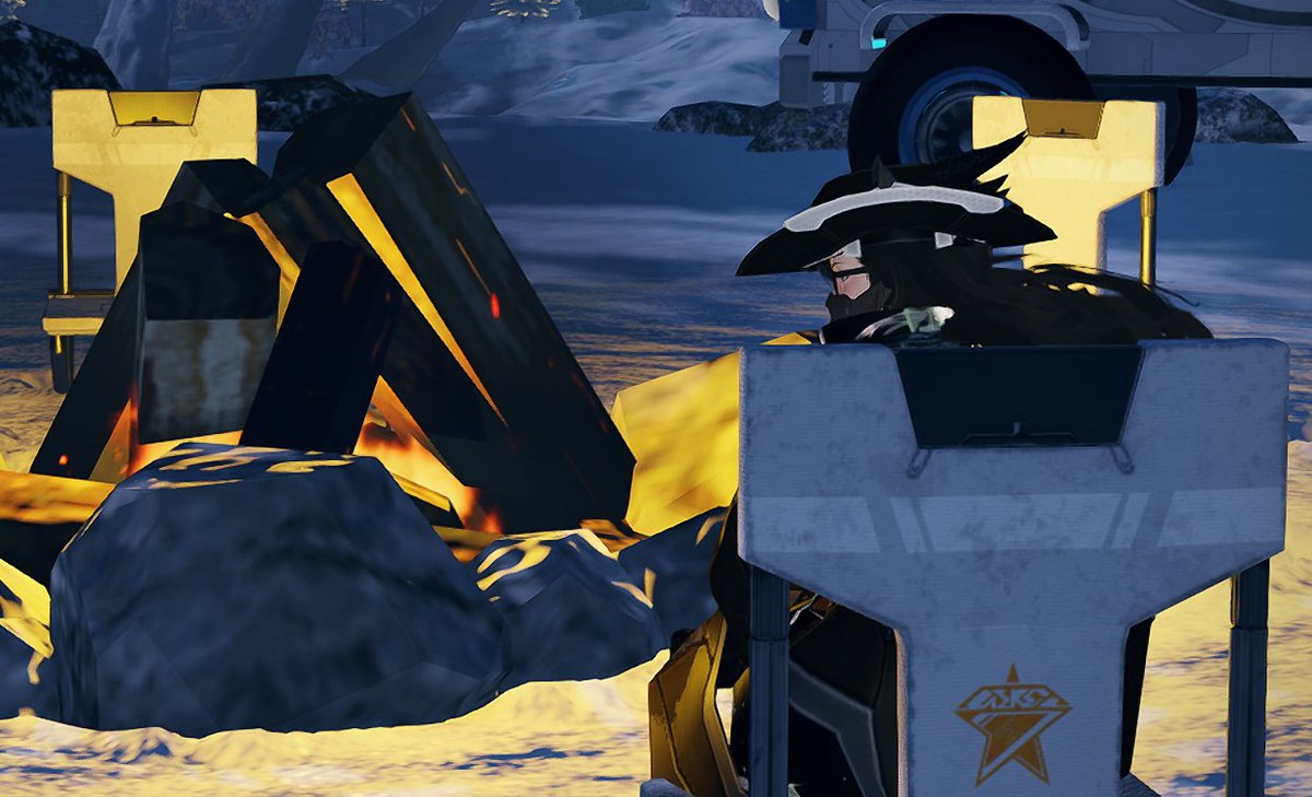 nossDcra's tweet photo. "Oh would you look at that... Tuesday. Guess PSO2's got maintenance again." https://t.co/7GhaeunFcK