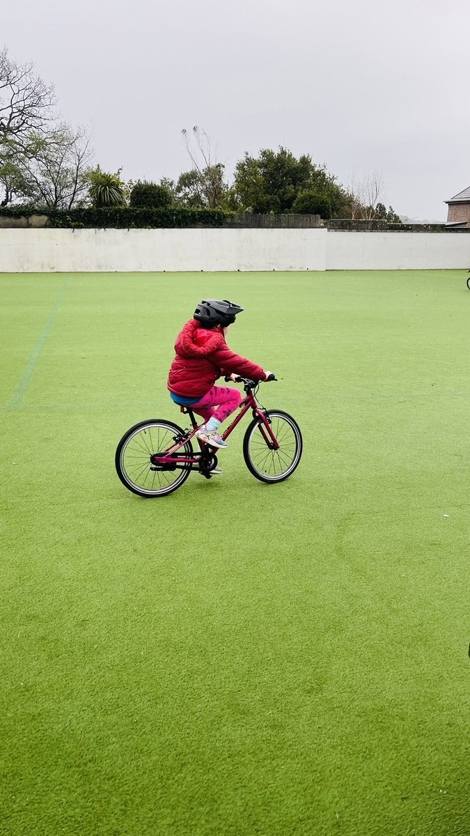 ab_FinTech's tweet image. Despite the weather Jay and the team from @JerseySport have put on great Learn to Ride sessions for both our kids this half term. Highly recommend for young wheelers of any age or confidence levels. Great job guys.