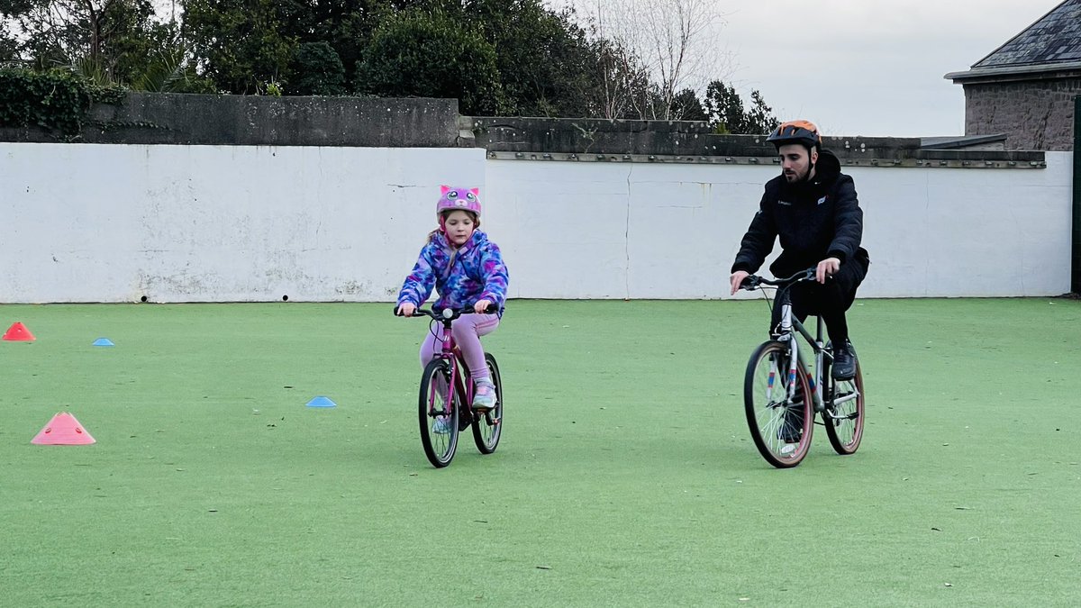 ab_FinTech's tweet image. Despite the weather Jay and the team from @JerseySport have put on great Learn to Ride sessions for both our kids this half term. Highly recommend for young wheelers of any age or confidence levels. Great job guys.