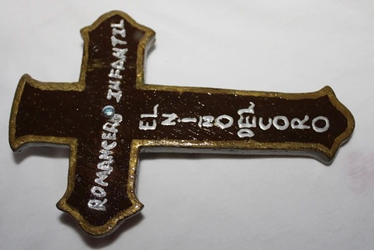 ✝️ Pito para <a href="/romancerodeMomo/">Romancero de Momo</a> de <a href="/Alvaritoplaza15/">Alvaro Díaz Plaza 🟡</a> ✝️

🎶Papelillos en la calle
Serpentinas en el Cervantes ... 🎶