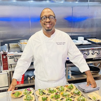 ChefSweetPete's tweet photo. #NewProfilePic https://t.co/Yl1FvUvPKt