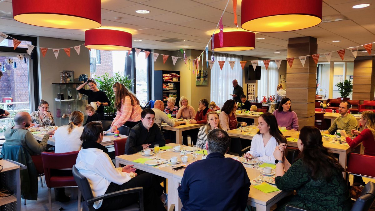 Uitgelicht op ons online dorpsplein:  16 maart: Stinskracht High Tea voor nieuwkomers! dlvr.it/T2hpkc