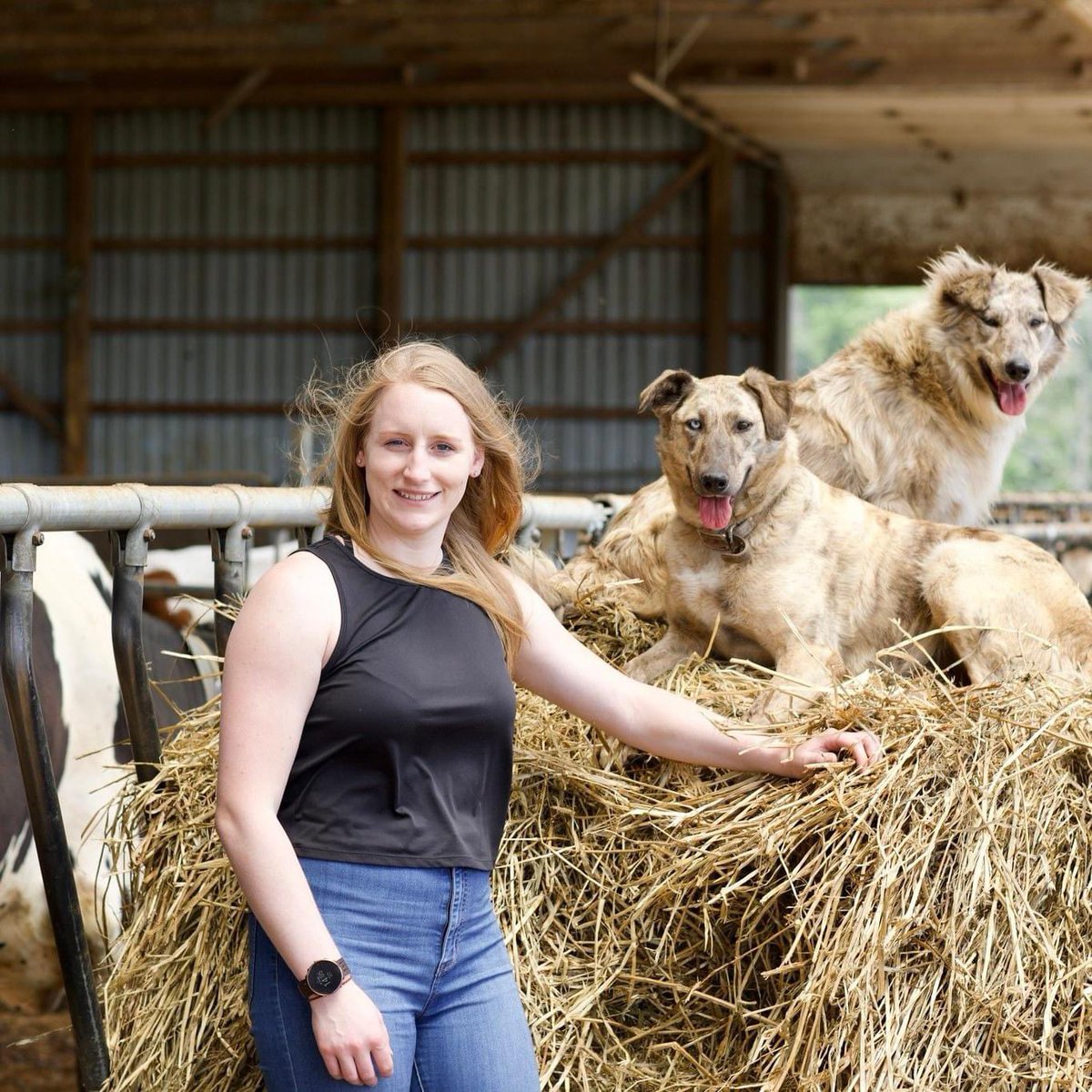 So thankful that I grew up on our family dairy farm and continue to work in the agricultural industry. Thank you to all of our farmers and those that support the industry. 
#cdnag