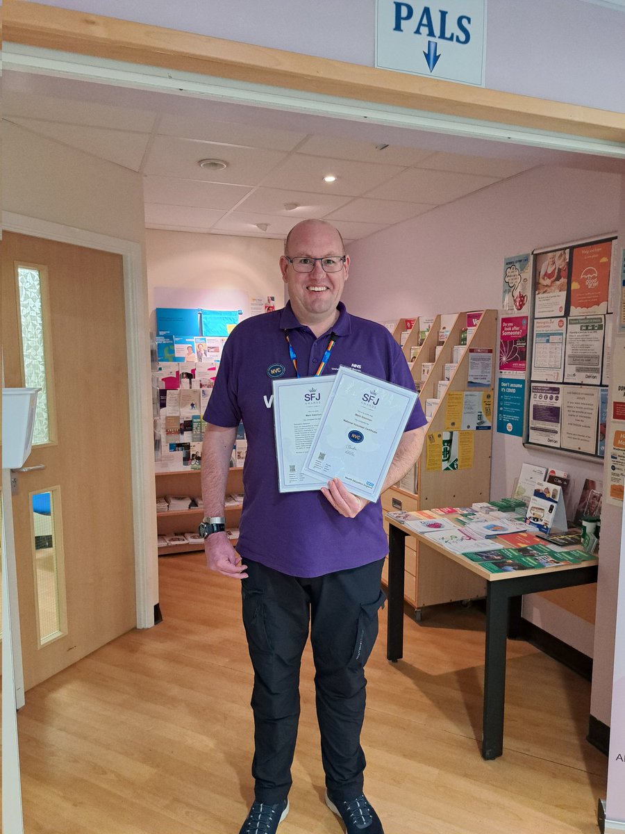Congratulations to Mark, our wonderful volunteer who has recently completed the National Volunteer Certificate. The volunteer learning programme works in partnership with NHS England.  #volunteering #rduh