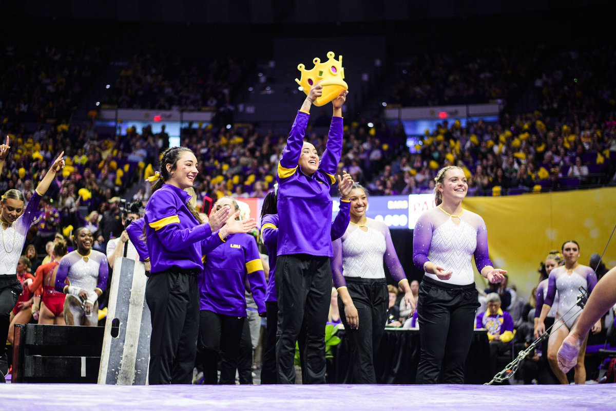 LSUgym tweet picture