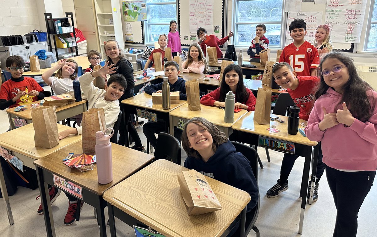 Mrs. C. Boiago tweet media