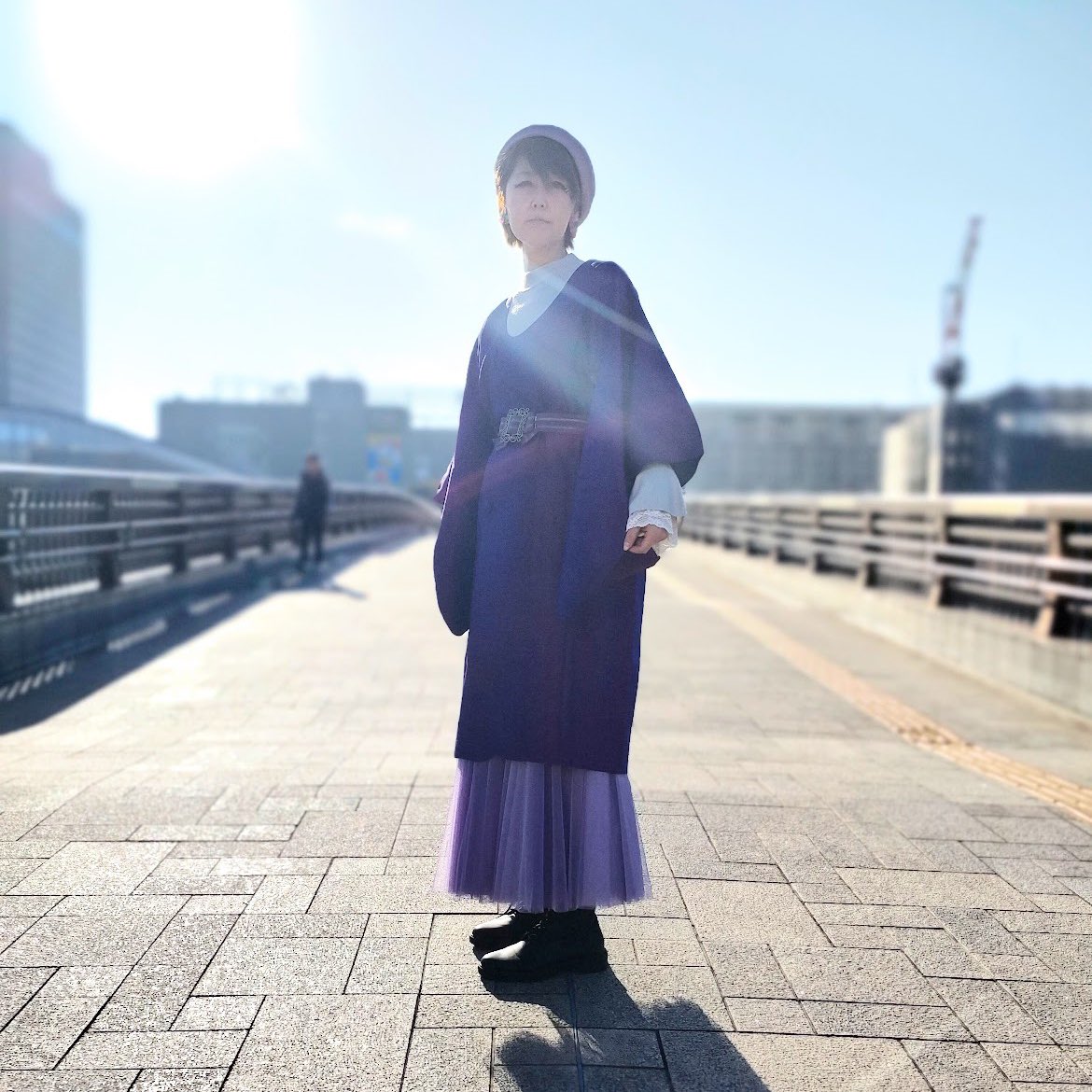 machika3's tweet photo. 最後は外で撮影！青い冬空の下、パキッとパープルが映えてまぶしかった✨
単品だと一見ハデですが、ベレー帽&amp;スカートも同系色で合わせて上品コーデに。

…こちらで道行コーデ撮影会終了☺️
てんこ盛りのスタイルブックぜひ楽しんでね。お好きなコーデがあったら教えてね
#道行コーデ　#マチカハット https://t.co/ln6NoyE8NW