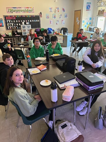 teachmomboss's tweet photo. Students in Mrs. Altobello's class @LRMSLakers enjoyed their popcorn and movie thanks to winning the Achieve Hot Cocoa Challenge. Way to go 7th graders!  You kicked butt! @BTPSLearns @BrickSupt @MsMac_BTPS https://t.co/VBCyLKHlah