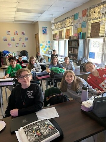 teachmomboss's tweet photo. Students in Mrs. Altobello's class @LRMSLakers enjoyed their popcorn and movie thanks to winning the Achieve Hot Cocoa Challenge. Way to go 7th graders!  You kicked butt! @BTPSLearns @BrickSupt @MsMac_BTPS https://t.co/VBCyLKHlah