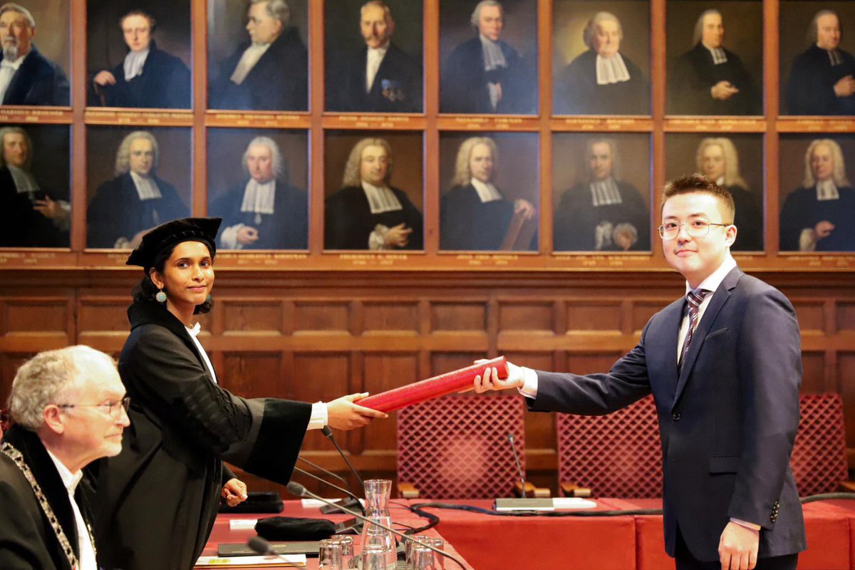 R_Sasidharan's tweet photo. Congratulations @JiangZ1992 on an excellent defense of your thesis 🥳 @UU_Plants @ZantenMartijn https://t.co/pK9lrHcR0c
