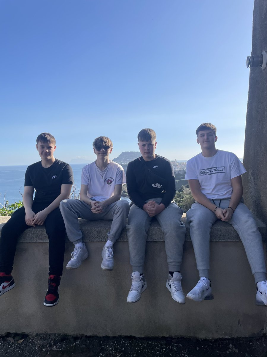 Adran Daearyddiaeth YGG tweet media