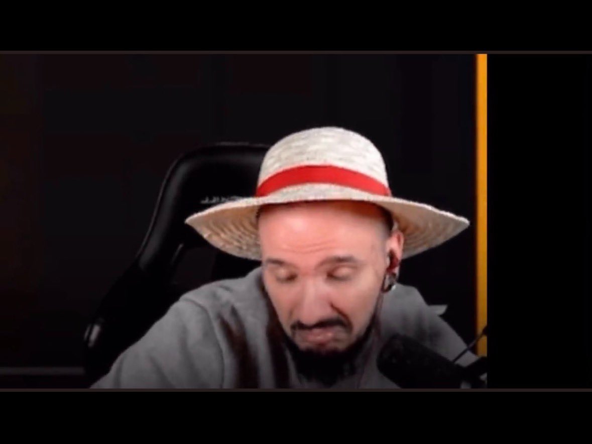 Aurora Mlvns tweet media