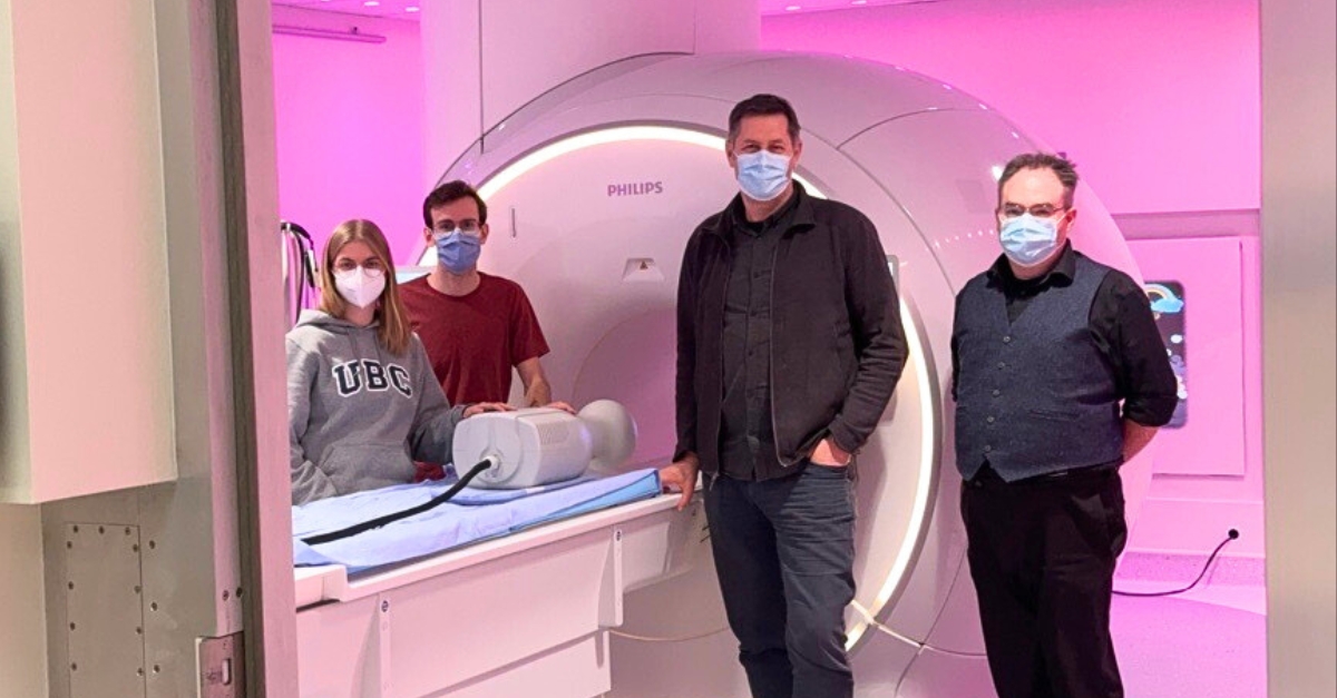 Skope (@skope_mri) on Twitter photo The MRI Science Lab, Faculty of Medicine <a href="/UBC/">University of British Columbia</a>, led by <a href="/rauscherMRI/">Alexander Rauscher</a>, has just received our Dynamic Field Camera. The lab focuses on the development of new quantitative #mri methods for #brainresearch and the development of biomarkers for tissue damage and repair in the CNS. The MRI Science Lab, Faculty of Medicine <a href="/UBC/">University of British Columbia</a>, led by <a href="/rauscherMRI/">Alexander Rauscher</a>, has just received our Dynamic Field Camera. The lab focuses on the development of new quantitative #mri methods for #brainresearch and the development of biomarkers for tissue damage and repair in the CNS.
