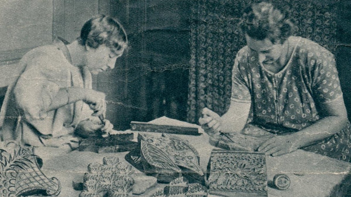Partners in life and at the print table, Phyllis Barron and Dorothy Larcher wore dresses printed with their own designs and filled their home with their handcrafted textiles. ⁠ Find out more about these pioneering designers this #LGBTQHistoryMonth ⬇️ instagram.com/p/C3ScVjqId0H/
