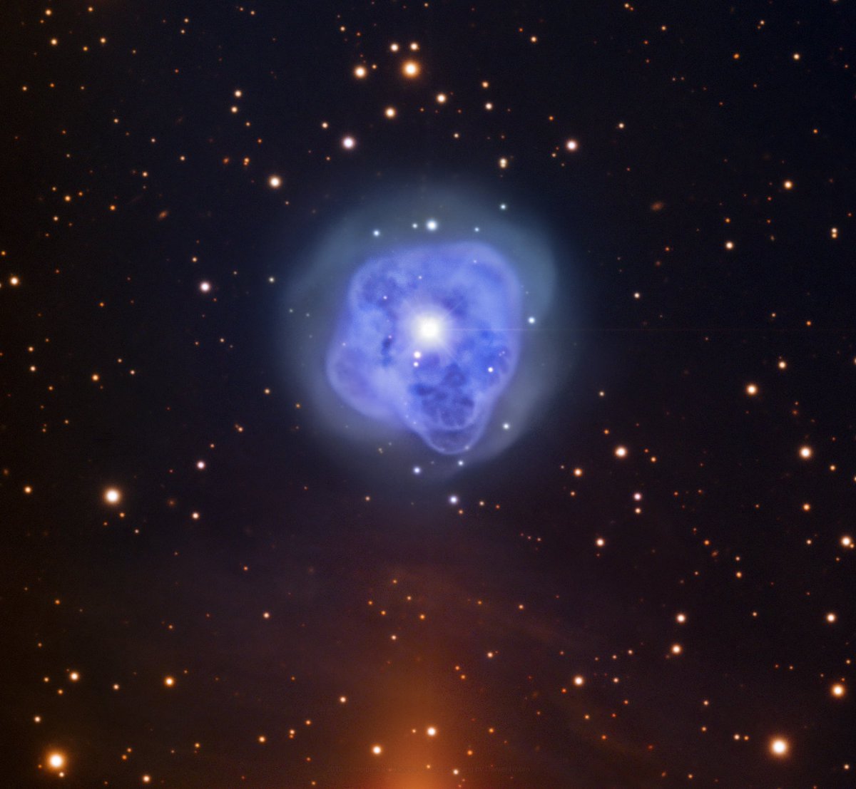 السديم الكوكبي NGC 1514