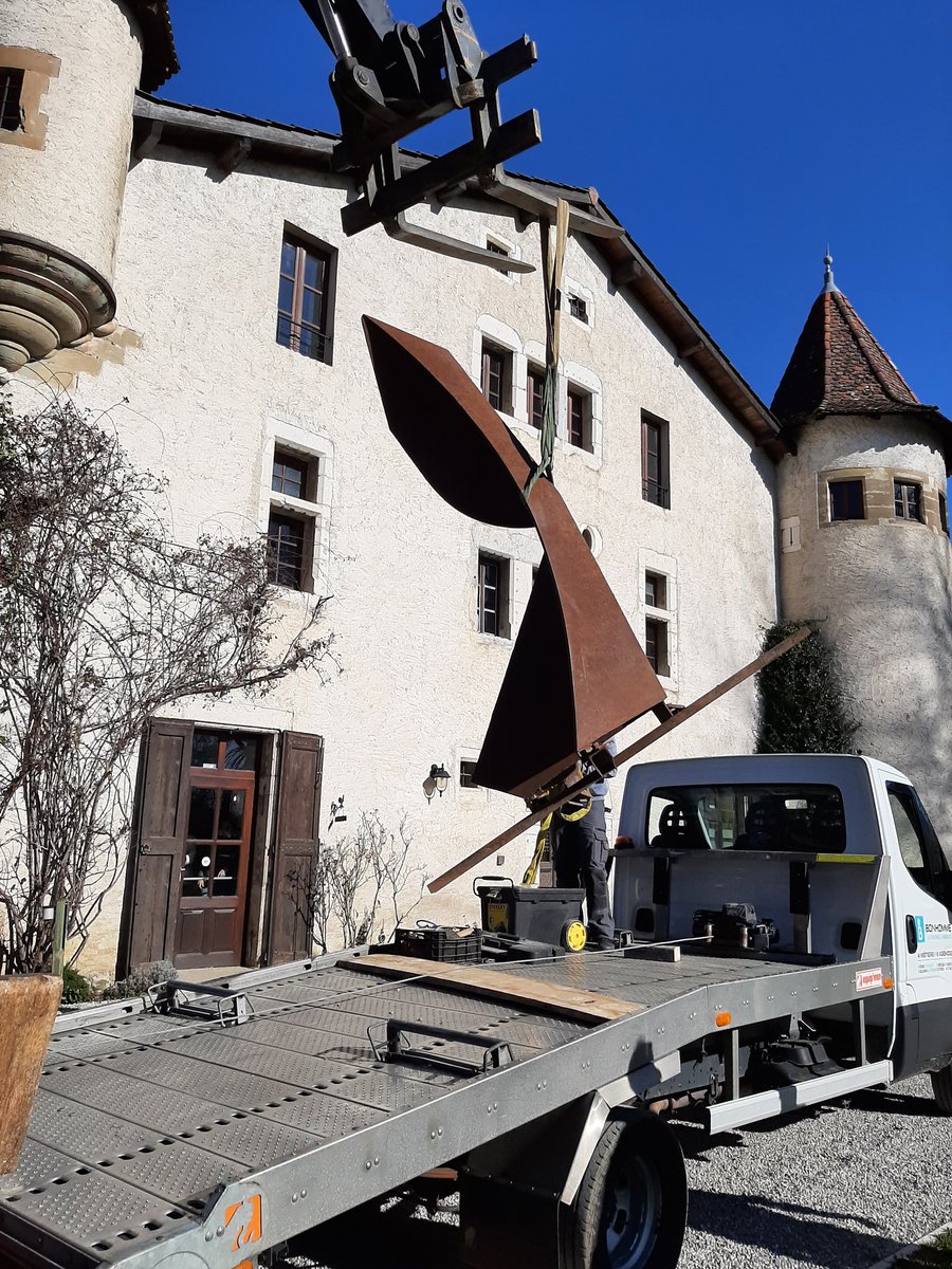 Et Jean-Patrice Rozand confia "Proue" à .<a href="/StJeanDeChepy/">St Jean de Chépy</a> ! <a href="/WerlyCH/">Richard Werly</a> <a href="/yvesthreard/">Yves Thréard</a> <a href="/VDuponchelle/">Valérie Duponchelle</a> <a href="/PascalClouaire/">Pascal Clouaire</a> <a href="/cferrari_38/">Christophe FERRARI</a> <a href="/IsereCulture/">Culture.Isère</a> <a href="/JPBARBIERISERE/">Jean-Pierre BARBIER</a> <a href="/_reyfreddy_/">REY Freddy</a> <a href="/pcurtaud/">Curtaud Patrick</a> <a href="/Aurelien_PB/">Aurélien Martinez</a> @ACulturelles <a href="/Arnaud_Laporte/">Arnaud Laporte</a> @BerthetClement <a href="/RCFIsere/">RCF Isère</a> <a href="/gazette_drouot/">La Gazette Drouot</a> @francebleuisere