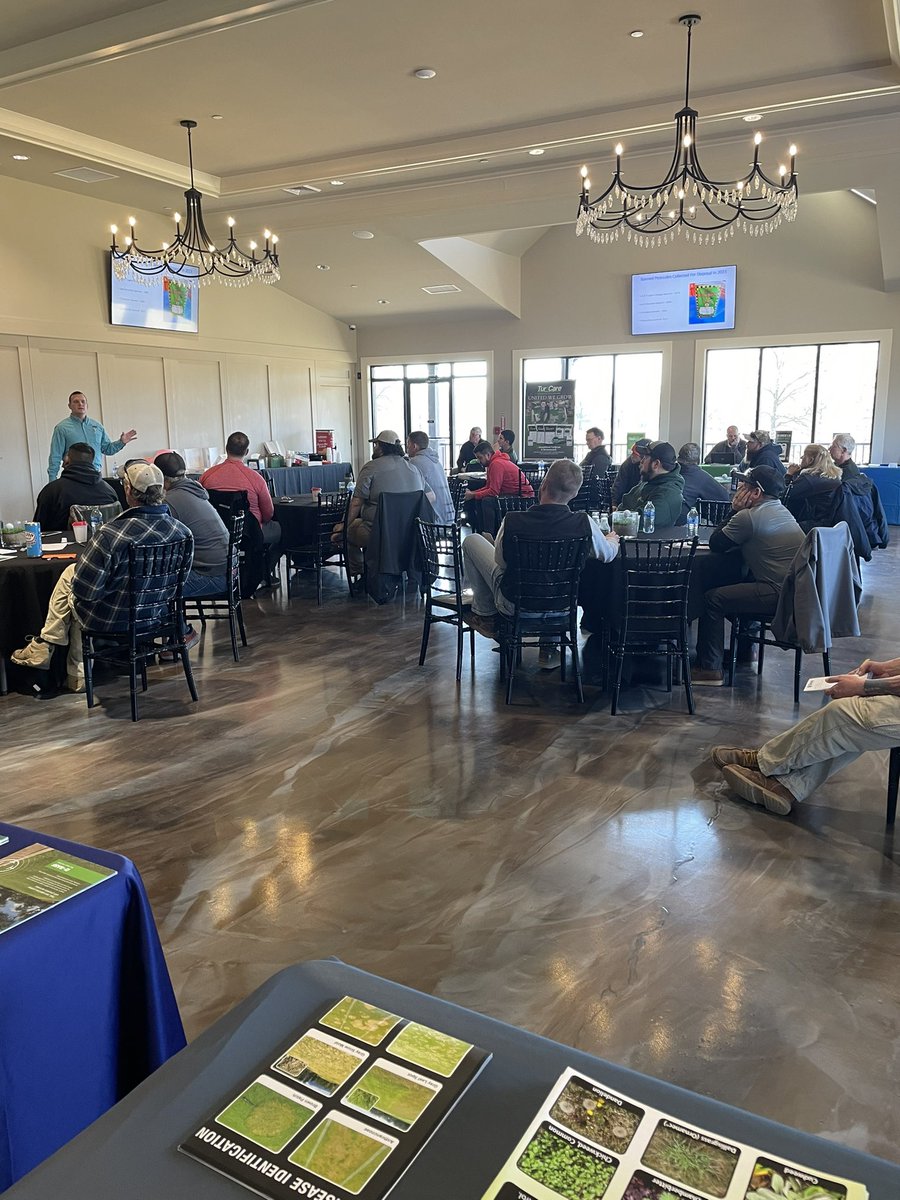 Day 1 of a great week with <a href="/TenBargeSeed/">Growdammit!</a>! Thanks for including me and your support of <a href="/PBIGordonTurf/">PBI-Gordon Turf</a>