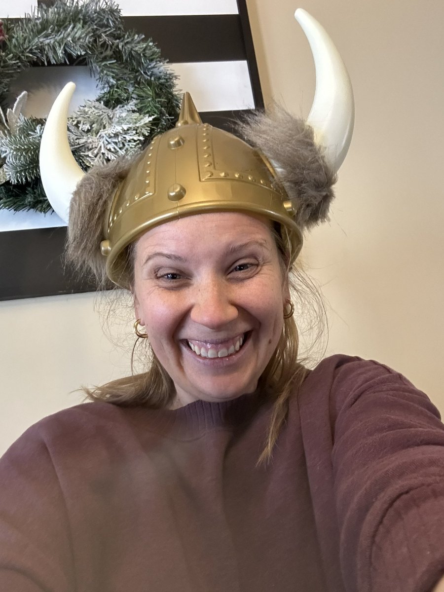 Brianna R Weaver tweet media