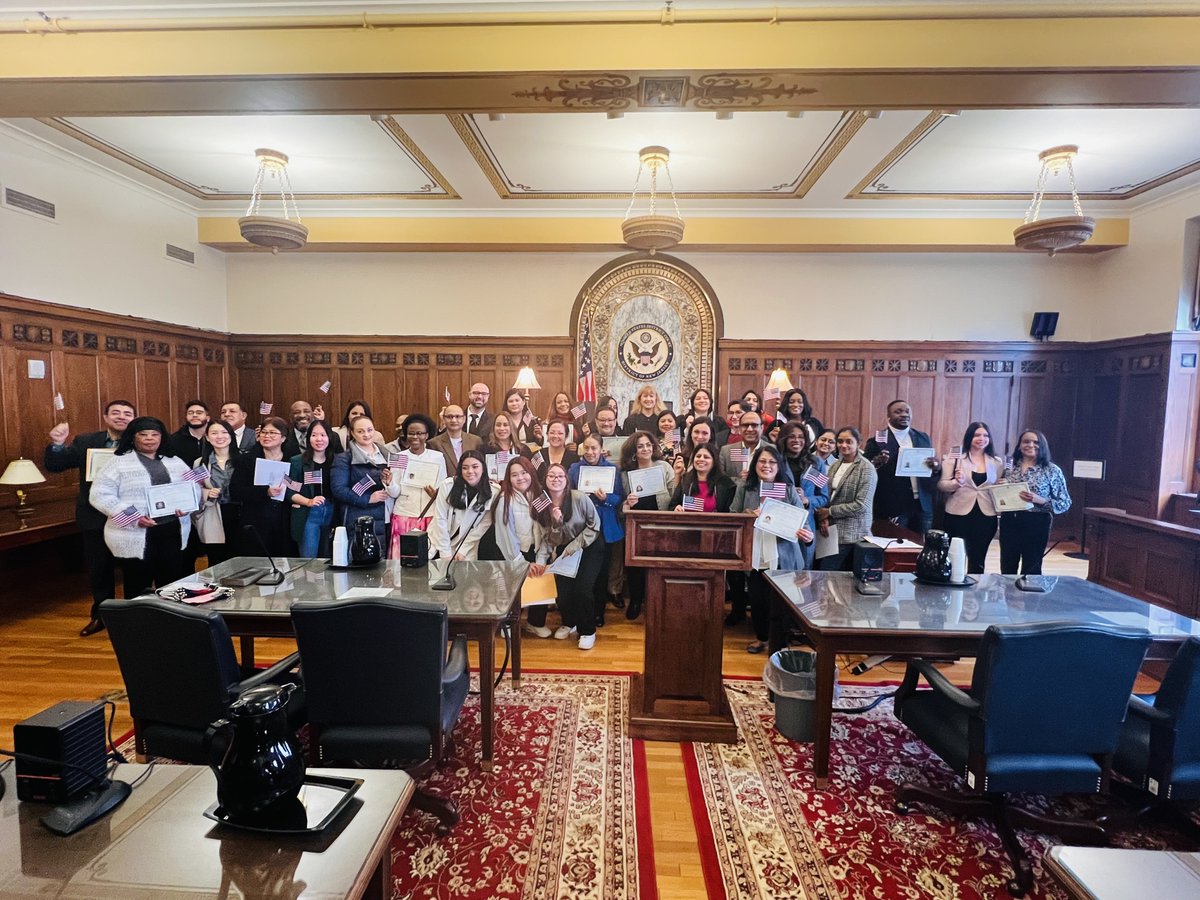 ArcherGreiner's tweet photo. Partner Kerri Chewning recently provided the keynote address at the U.S. Naturalization Ceremony, where she helped welcome 39 new American citizens at the federal courthouse in Camden. The ceremony was presided over by Reneé M. Bumb, Chief U.S.D.J.

#ArcherGreiner https://t.co/Z0Y2dbCtsM