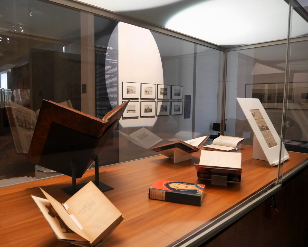 MuseeGuimet's tweet photo. 🔴 | ALEXANDRA DAVID-NEEL
🚧 Exceptionnelle par la diversité et la qualité des œuvres qu'elle présente, la rotation "Alexandra David-Neel sur le toit du monde : voyage à Lhassa, 1924" est en cours de montage.
🗓️ Ouverture jeudi 15/02 à 14h30
🗺️ Monde himalayen https://t.co/hhnmr0C4YI