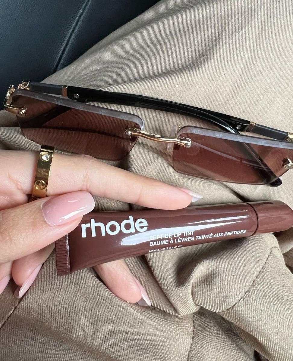 rhode espresso lipgloss 🤎