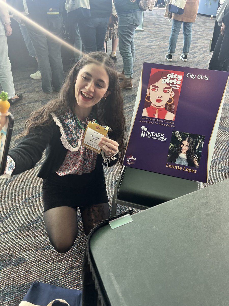 We are at Winter Institute with Loretta Lopez, author of CITY GIRLS, her debut YA novel! 

She’ll be reading today at 12:15, in between taking pics to send to her mom!