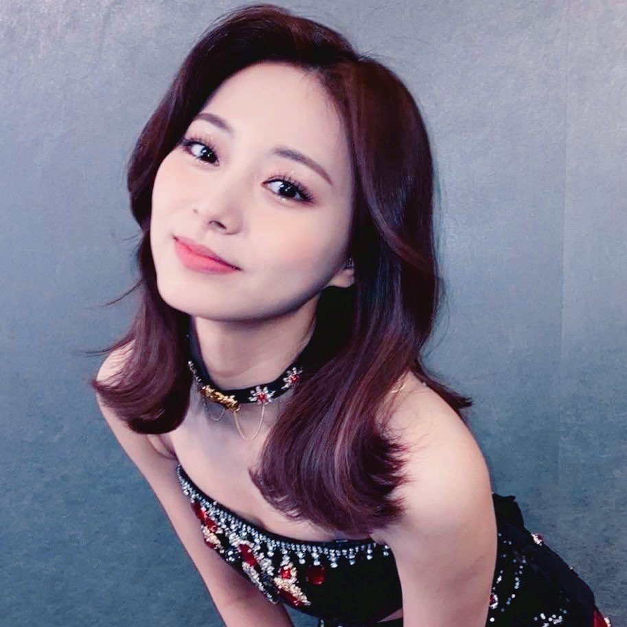 PhLarray57483's tweet image. Like a bulldozer (hey!), like a tank, like a soldier 
Like a bulldozer (hey!), like a tank, like a soldier 
こわすよ きみのこころのガード
Kowasu yo kimi no kokoro no GAADO
ひとつのこらず うばうよ ハート
Hitotsu no korazu ubau yo HAATO