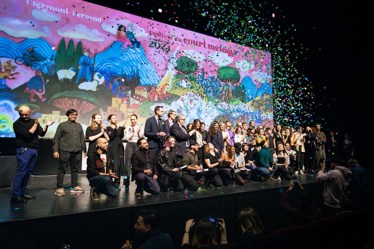 BPAURA clôture le Festival international du court-métrage de Clermont-Ferrand ! 🎥💙

En conclusion du festival, la Fondation BPAURA, représentée par son Délégué Général, Eric Grevet, a remis le Prix du jury étudiant labo. 🏆👏

#BPAURA #ClermontFF24