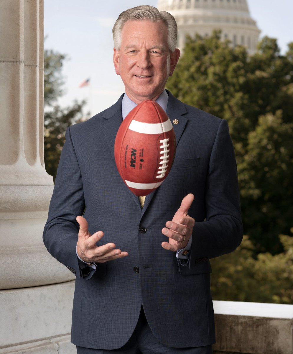 QuiverQuant's tweet photo. Senator Tommy Tuberville bought stock in a company called Monolithic Power Systems in October.

The stock has risen over 58% since.

Tuberville has opposed efforts to regulate congressional trading.

He said that many politicians wouldn't want to serve if they couldn't trade. https://t.co/pggh2h1QRc