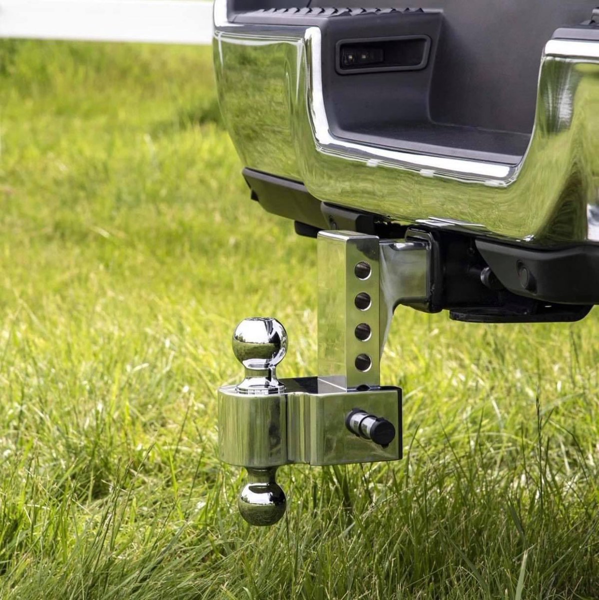 Fastway Trailer tweet media