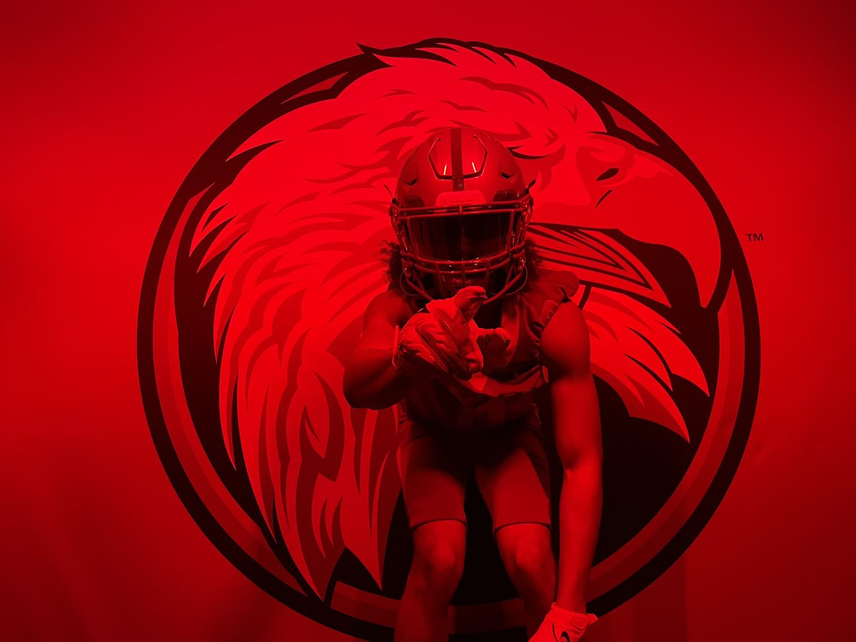 Lloyd "𝒯𝓇𝑒" Burton tweet media