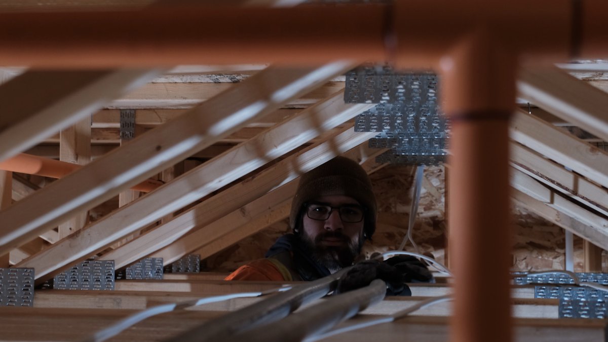 PowertecElec's tweet image. 📸 From our latest videos, here are our favourite stills showcasing our Powertec Electric team! Hard at work, focused, and dedicated to delivering excellence in every electrical project. #PowertecPrecision #ElectricalCraftsmanship #BehindTheScenes