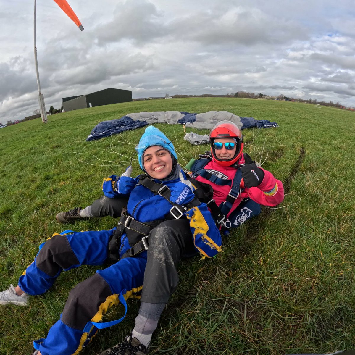 HopkinsonGroup's tweet photo. Sara (@sara_ycho) and Liam (@Liam0324) from our Group (and Cristina from @RichardDoveston Group) decided to jump out of a plane at 14,000 ft on Saturday! We promise it's not a routine group initiation! 😅 https://t.co/kHUvL0mH5x