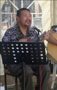 ElthamArts's tweet photo. Psst! Guess who'll be playing live (free!) music at #FillTheLight next Sat (17 Feb) in #Eltham?
It's only:
• @GillyWood (2 folk & country duos combined)
• Tony Tang (@tanga42649239) (vocalist & ukulele)
• @makeanoisechoir (musical theatre hits)
Join us from 16.30! 🤠🎸🎶🪕 https://t.co/Dnf9u8MXud