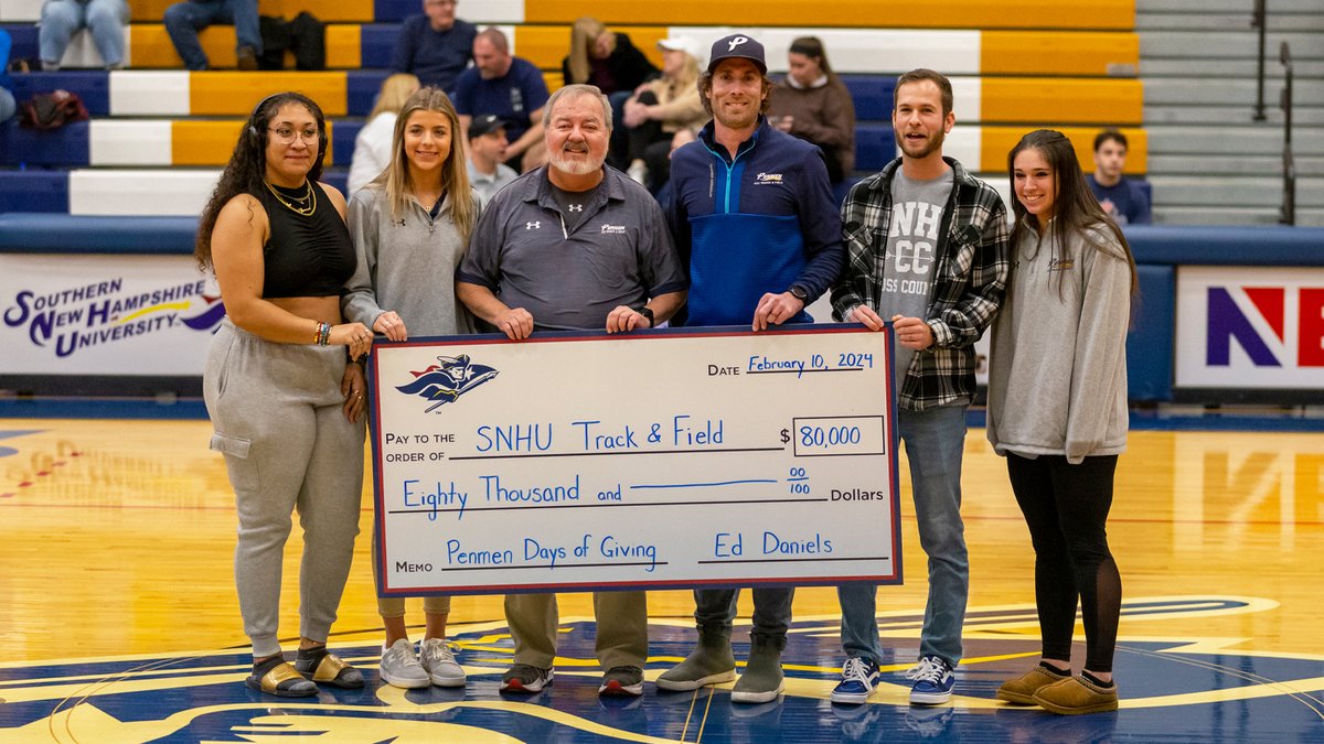 ICYMI: During halftime of Saturday's women's basketball game, Ed Daniels presented a check for $80,000 that will go directly toward supporting <a href="/SNHU_XC_Track/">SNHU XC \ T&F</a> student-athletes. 

Support your favorite team(s) as part of Penmen Days of Giving 👉 givecampus.com/tc0gmb

<a href="/SNHUalumni/">SNHU Alumni</a>