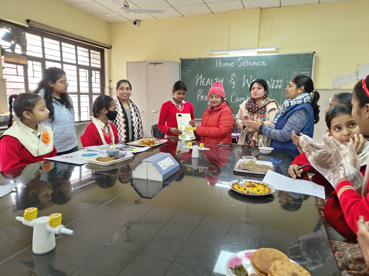 "Your diet is a bank account. Good food choices are a good investment."- Bethenny Frankel
Govt Girls Sr. Sec. School No.1 Khyala organised a Health and wellness competition. Students cooked nutritious and delicious food with a beautiful presentation.