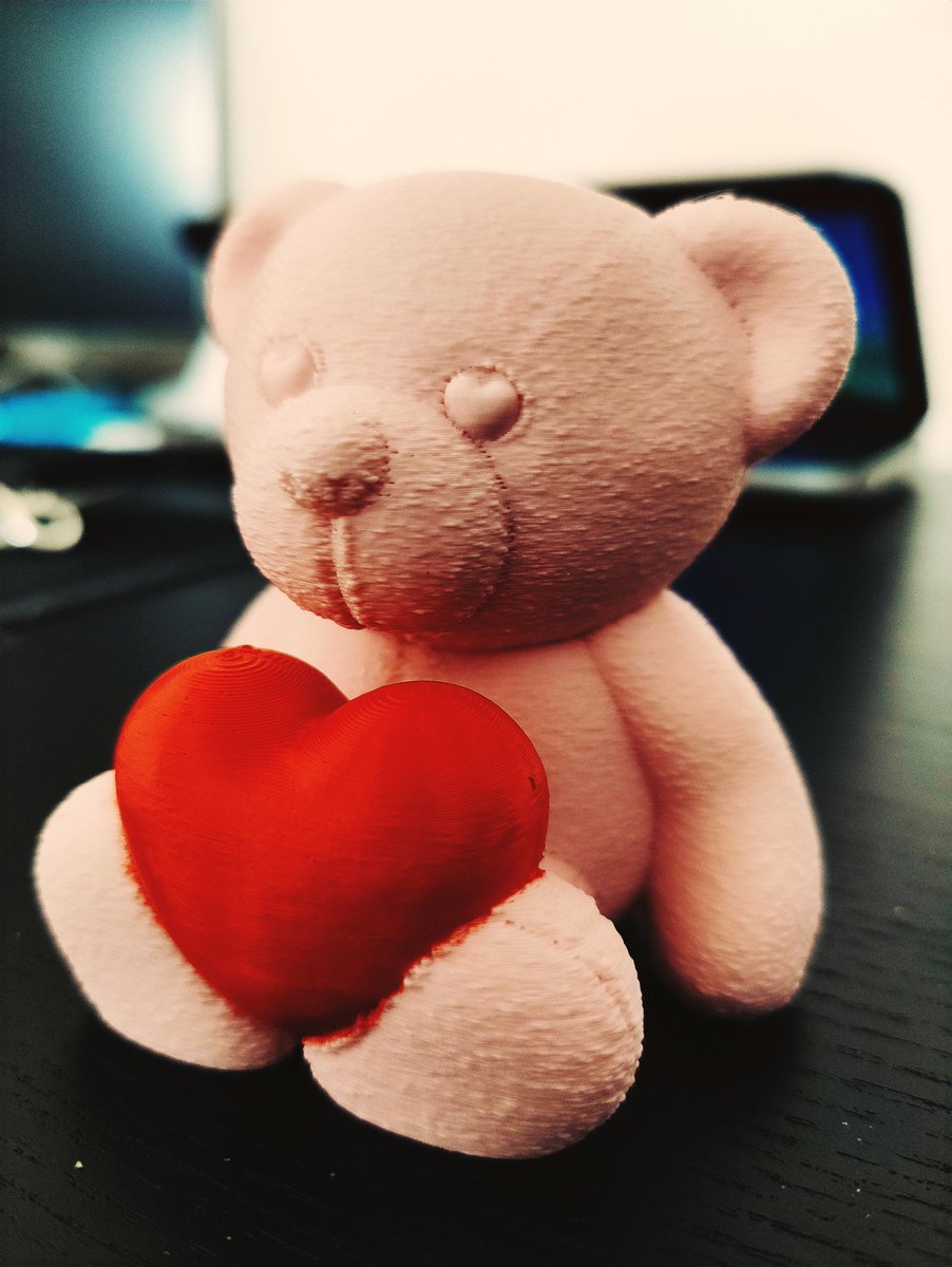 WolfyMode's tweet photo. #3DPrinting #SpreadTheLove
#valentinesday2024 #valentines

Ready for valentines day 🙂
Romeo bear by @Bugman_140 in pink PLA and painted heart in read ❤️

Printer on @Elegoo_Official #Neptune2 https://t.co/URr9yRvwvd