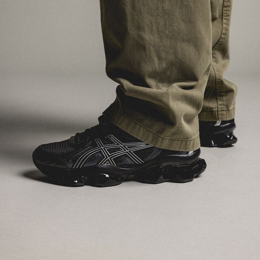 Ad: NEW via SNS ASICS Gel-Quantum Kinetic 