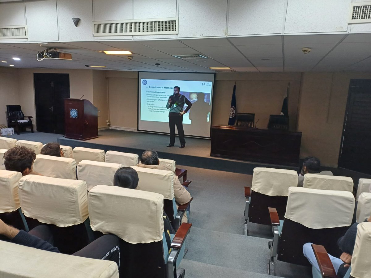 icesco_nust's tweet photo. Workshop on "Data-Driven Business Transformation" 1st day of 5-day workshop, Feb 12th, 2024, at SEECS Seminar Hall 
#DataScience #icesco #NUST #SEECS https://t.co/wC4jgoGEBb
